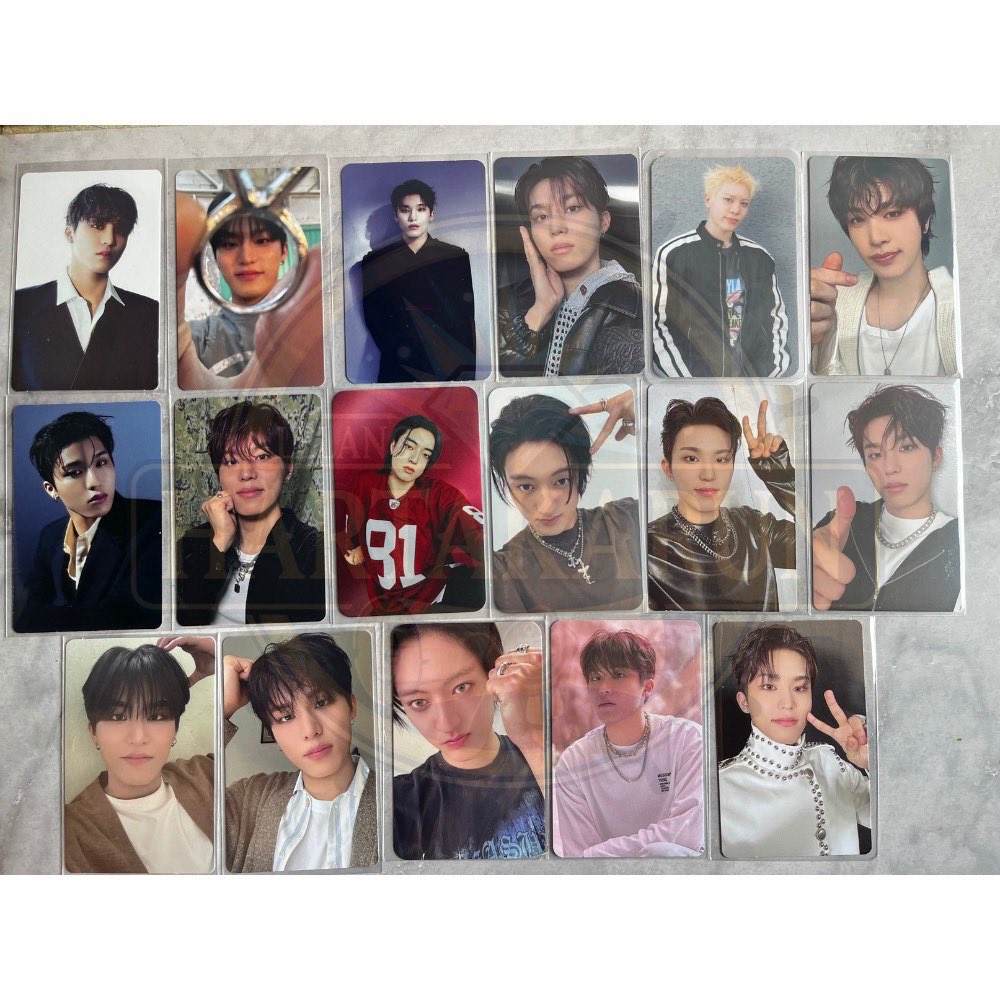 sparklyjeongwoo's tweet photo. #teumejual  Halo teum besok tanggal 15 agustus jam 7 malem kita mau adain lelang nih,  yang mau ikutan lelang boleh langsung join link dibawah yaa🥰 https://t.co/sAKnPhcgXj