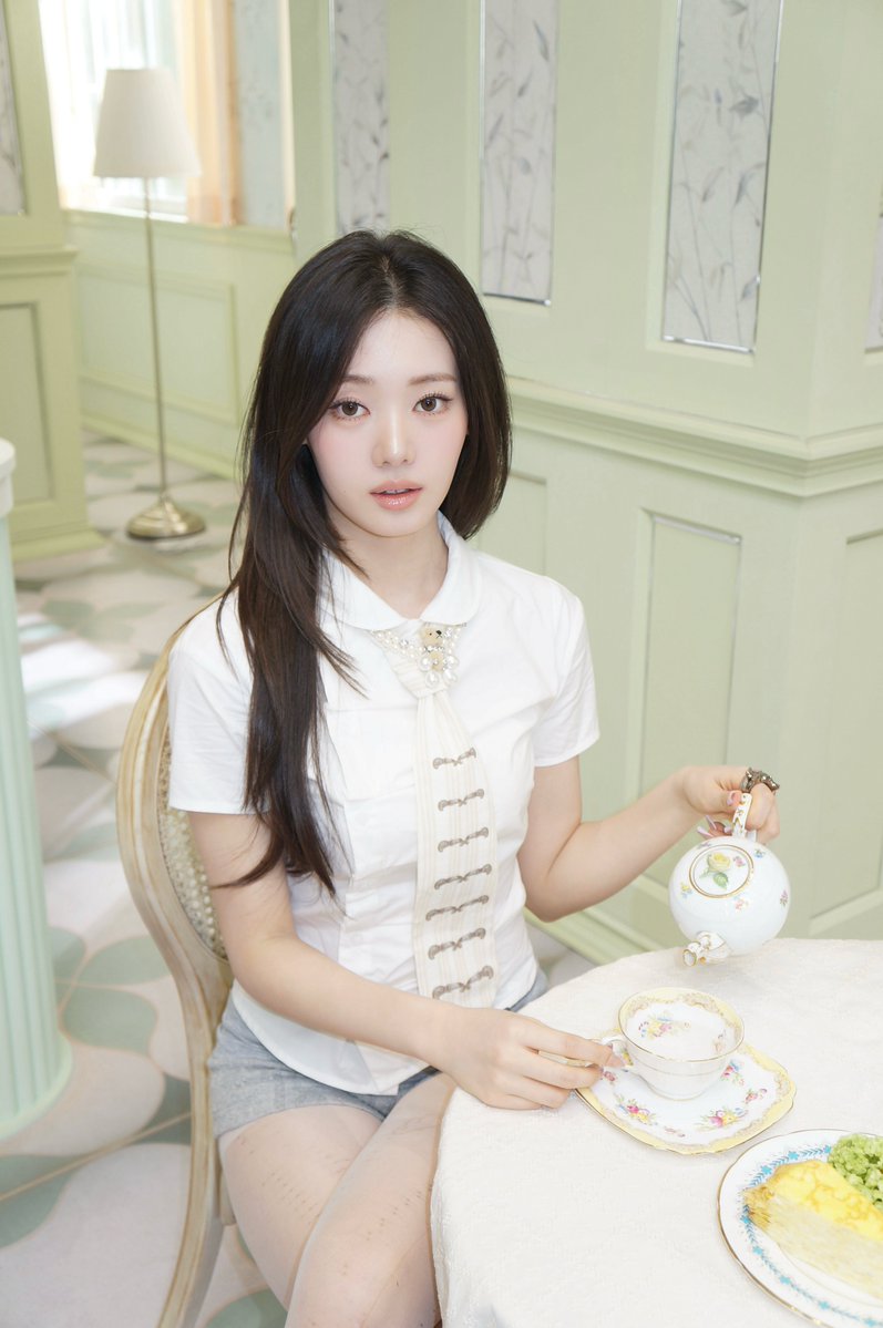 azdel's tweet photo. @cocoojelly Happy birthday RORA-ssi! Semoga seluruh harinya selalu berbahagia dan selalu bersinar as always <3 💖💇🏼‍♀️

18 YEARS OF RORANDERFUL
#RORA18EraBegins
#로라의_목소리로_물든_날
#RORAと一緒に成長してきた日々 https://t.co/5EfqBJZTjP
