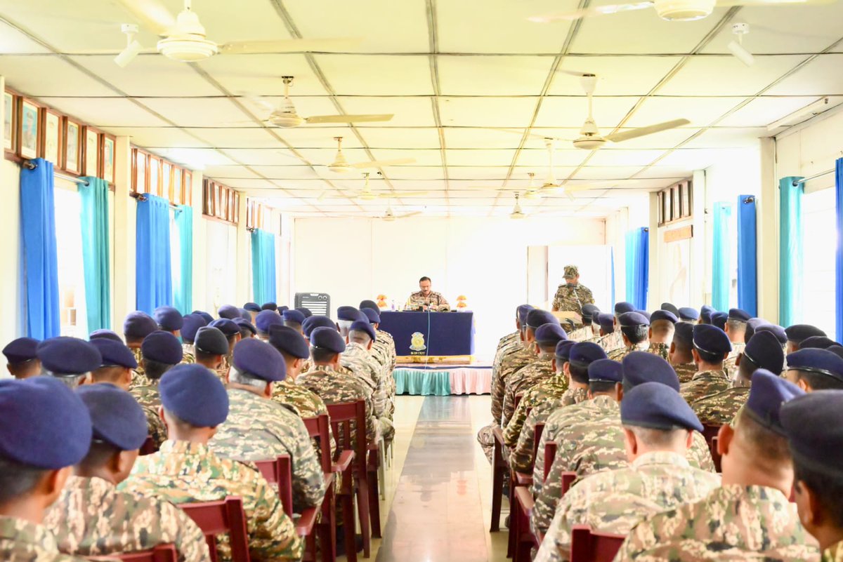 86Bncrpf's tweet photo. The 10th batch of “P I Training” was ceremonially concluded on 14.08.2026 at 86 Bn CRPF, Lamphelpat Imphal, by Commandant 86 Bn CRPF. Trainees with outstanding performance during the training were  felicitated. https://t.co/LchxYiMe2B
