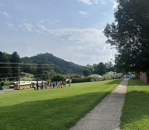 VIESBulldogs's tweet photo. We are so proud of our Valley Bulldogs for their quick action and safety today during our first fire drill of the year! Good work, buckaroos! https://t.co/chUqwV1XM5