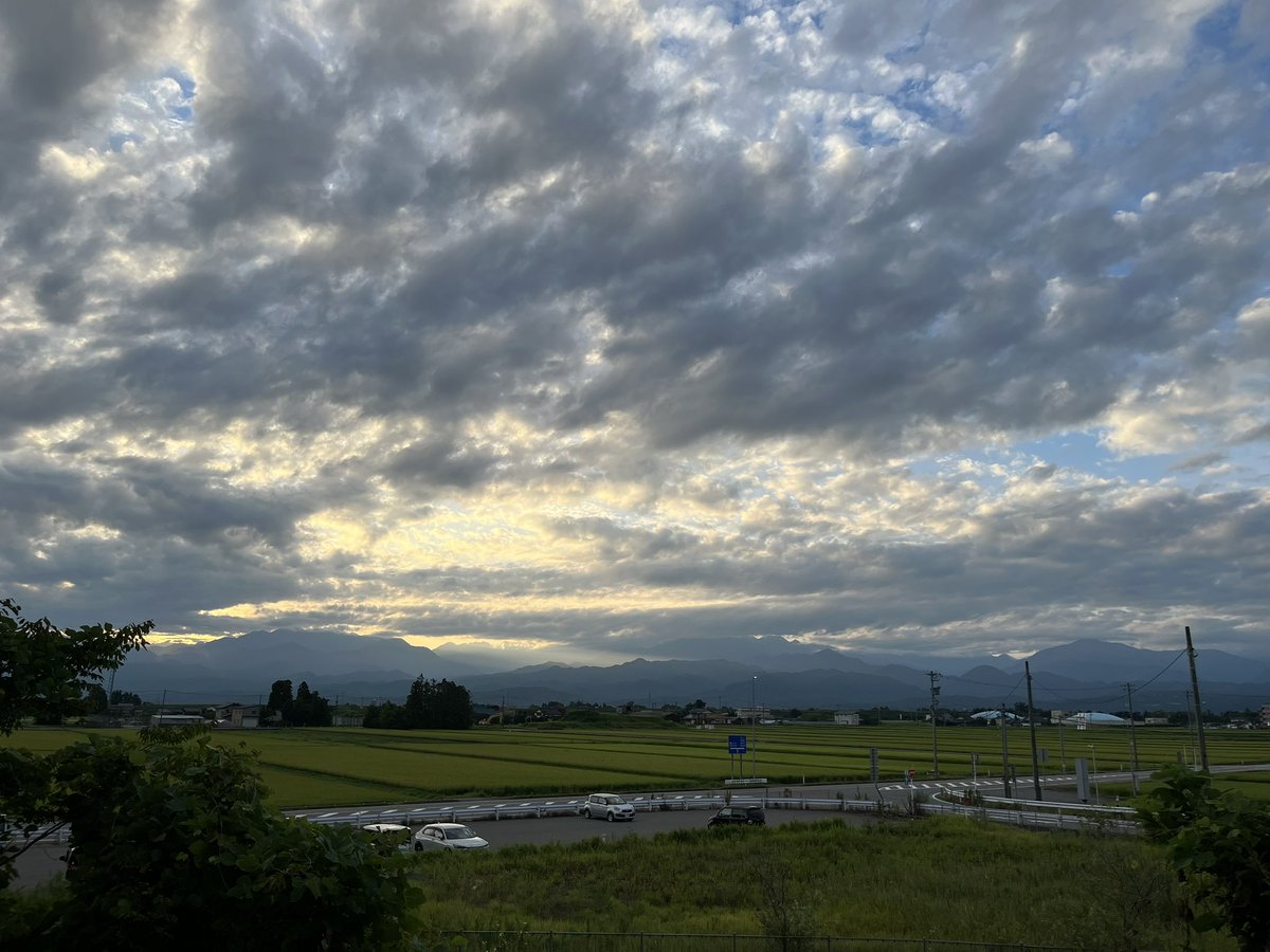 40sufer's tweet photo. 思えば遠くは来たもんだ。 https://t.co/8bQSBqDLqq