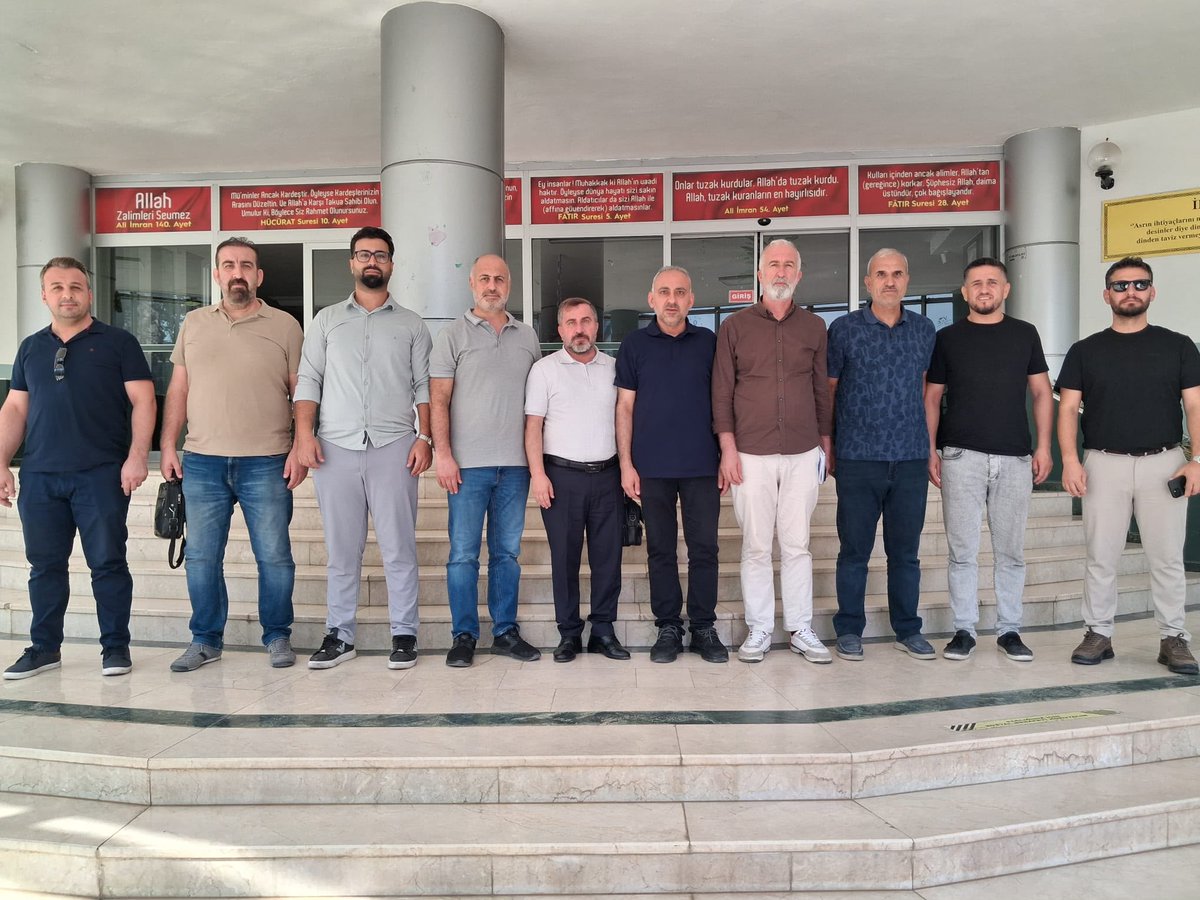 aornek1's tweet photo. Sendikal mücadelede konfor alanından çıkıp mücadeleli ve duygulu bir denkleme doğru yol alıyoruz.
Bu mücadelede  alınteriyle karşılıksız çaba gösteren tüm dostlara selam olsun. @SehitkamilEBS @NurullahTekatas @MehmetDemirEBS @celikrical @sabriadlim @tunc_bestami @ https://t.co/paLL9BMPxK