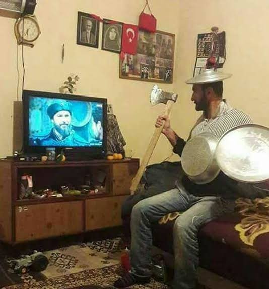 fenrirbahce's tweet photo. 21.30 da hatewatch başında https://t.co/02YnL349jX