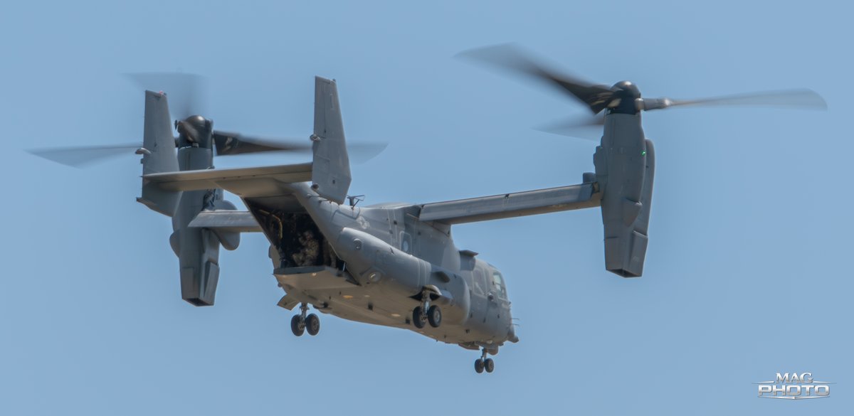 MAGPhotoOK's tweet photo. CV-22 Osprey 08-0049 on short final to TIK as Dusty78. Really excited to have caught this. https://t.co/wqoB5xRvZ1
