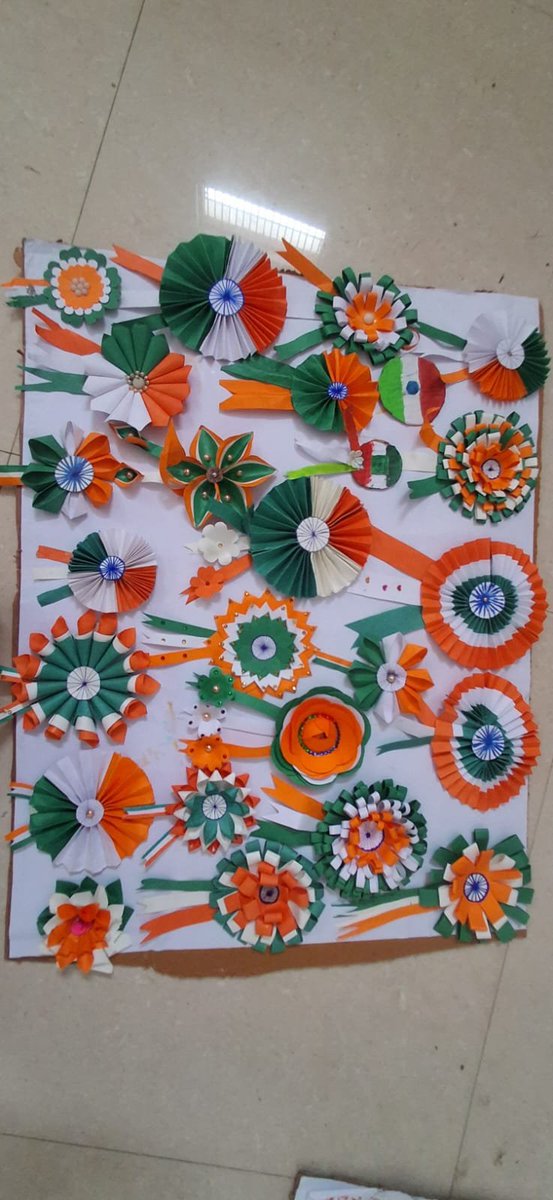 shikshansamvad's tweet photo. अनमोल रत्नों का अनमोल प्रयास।
बेसिक शिक्षा का बढ़ रहा विश्वास।।

Efforts of children👯‍♂️👬 Independence day preparation...CS Diliya..block.Sadar..Ghazipur

डॉ ऋतु श्रीवास्तव गाजीपुर
@shikshansamvad
@myogiadityanath @thisissanjubjp
@SarvendraEdu  @basicshiksha_up @bsa_aligarh72 @dr_bsa
@Aamitabh2 @DmSambhal @DMAuraiya  @bsa_unnao @BsaJalaun @BsaChitrakoot  @pushkardhami @dpradhanbjp
@ncert @scert_up @EduMinOfIndia @UNESCO @rajeduofficial @scertbihar @SCERT2021 @RajuMishra63 @rashtravaaniIND @DainikBhaskar @JagranNews @ajtak_news @UPGovt 
 #SchoolEducation #SamagraShiksha #BasicEducationUP #BasicShikshaUP