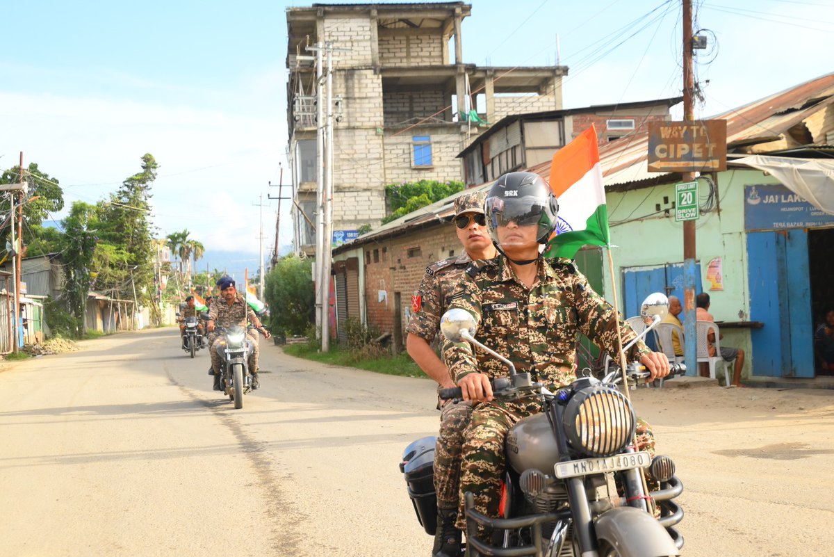 86Bncrpf's tweet photo. Under the aegis of IG M&amp;N Sector , officers and personnel of 86 BN CRPF took part in the  bike rally running across the Imphal City, Airport Road, Kangla and Koirengei spreading the message of unity, solidarity and public participation through the #HarGharTiranga campaign. https://t.co/Bj5q1ajJLO