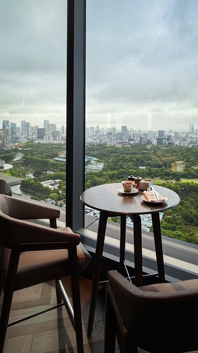 Jo0sef's tweet photo. سافرت إلى اليابان 🇯🇵 بدعوة من فورسيزنز @FourSeasons لتغطية فنادقهم في ٣ مدن:
طوكيو Tokyo
كيوتو Kyoto
اوساكا Osaka

وهذي لقطات صورتها في طوكيو وفندق Four Seasons Hotel Tokyo at Otemachi https://t.co/B13dxvNgK3