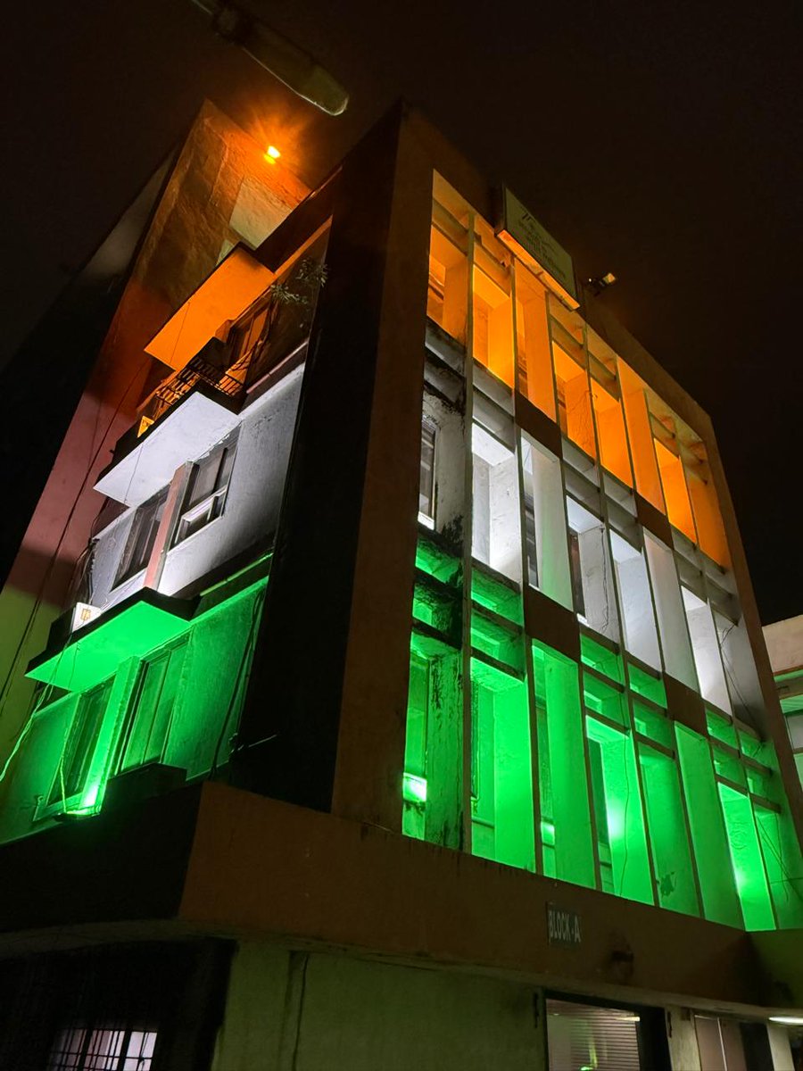 CgstSurat's tweet photo. On the eve of Independence Day 2026, Central GST Office, Surat is illuminated in the colours of the Tiranga 🇮🇳  
Celebrating 79 years of freedom with pride and unity.  
@FinMinIndia @cbic_india @CGSTSurat  
#IndependenceDay2026 #HarGharTiranga #AmritMahotsav https://t.co/WWhjwKvgaK