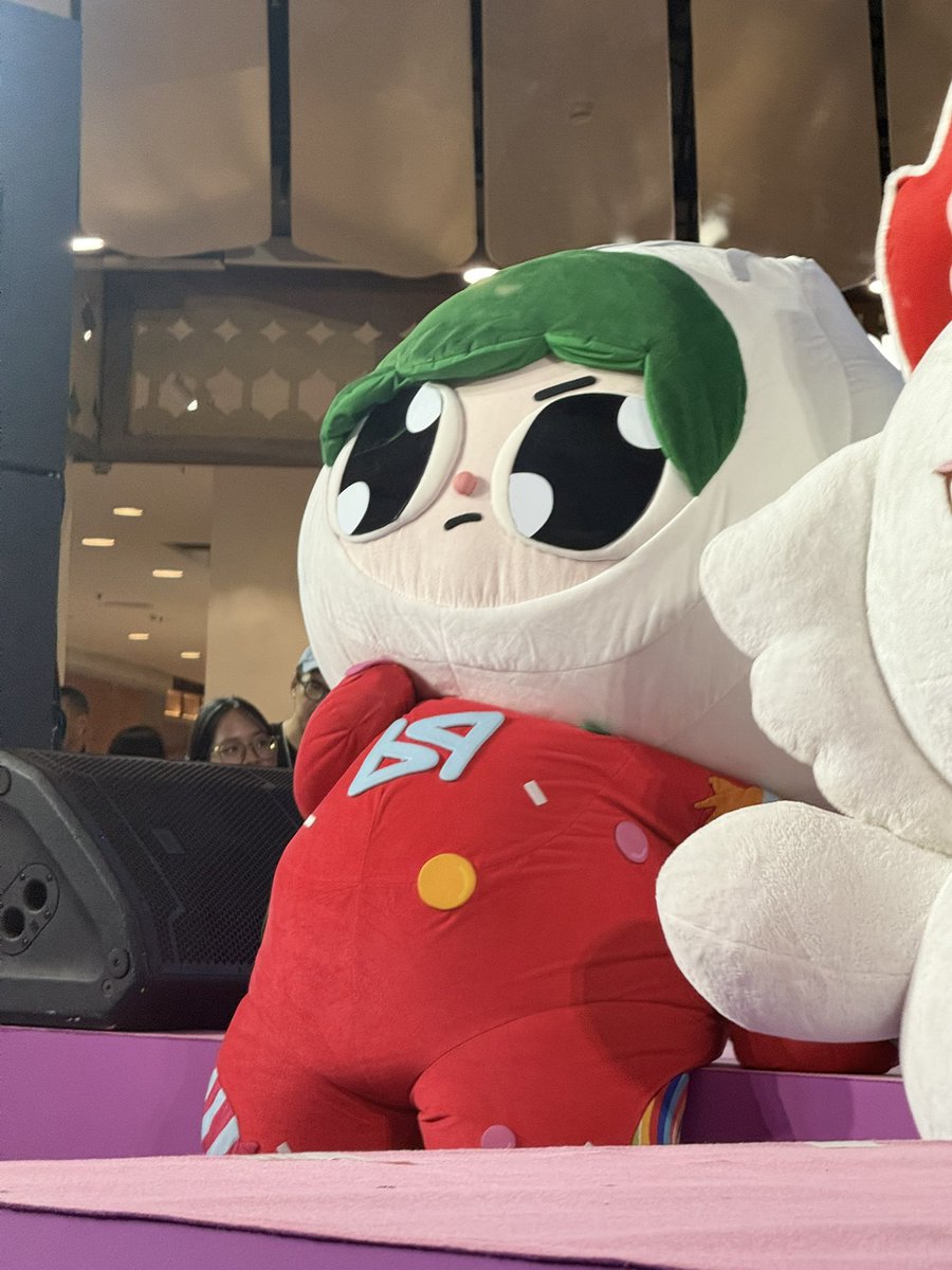 paody_GMMTV's tweet photo. ตุวเร้กก้กึงดั้ยยย😎✨
#CharacterFestThailand2xGMMTV
#PAODY https://t.co/qMzZQOowbP