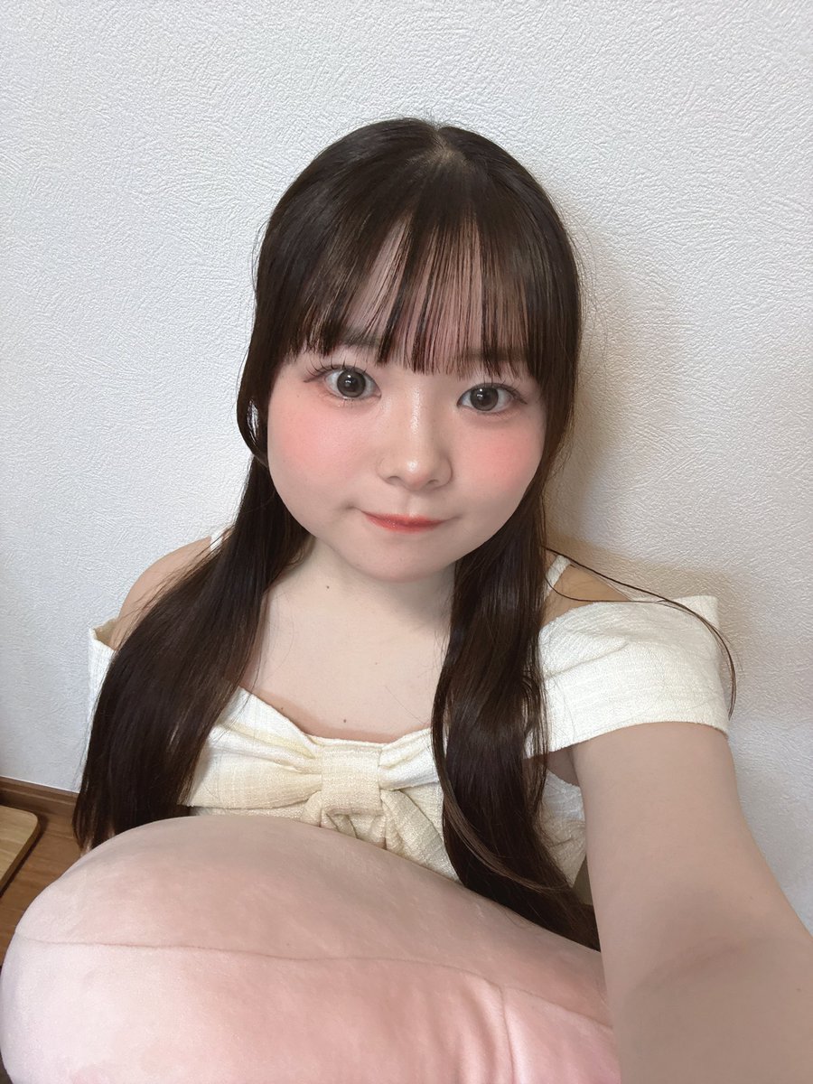 mitsuki_prolo's tweet photo. ビール1.5L飲める丸顔童顔医療系アイドル
推してみませんか？ https://t.co/OyA4cK2xud
