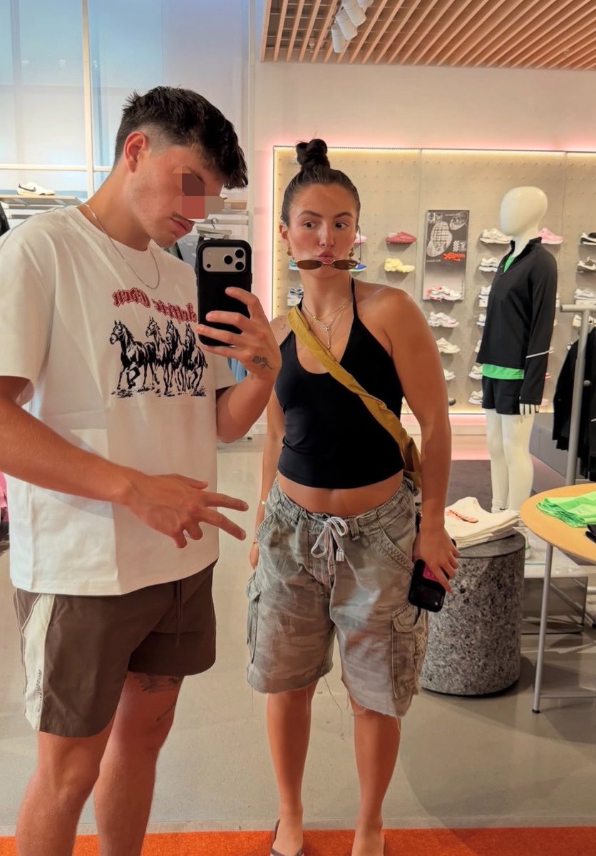 Send4Tianna's tweet photo. It’s payday so go ahead and send those checks to their rightful owners https://t.co/qyQSbIusLp