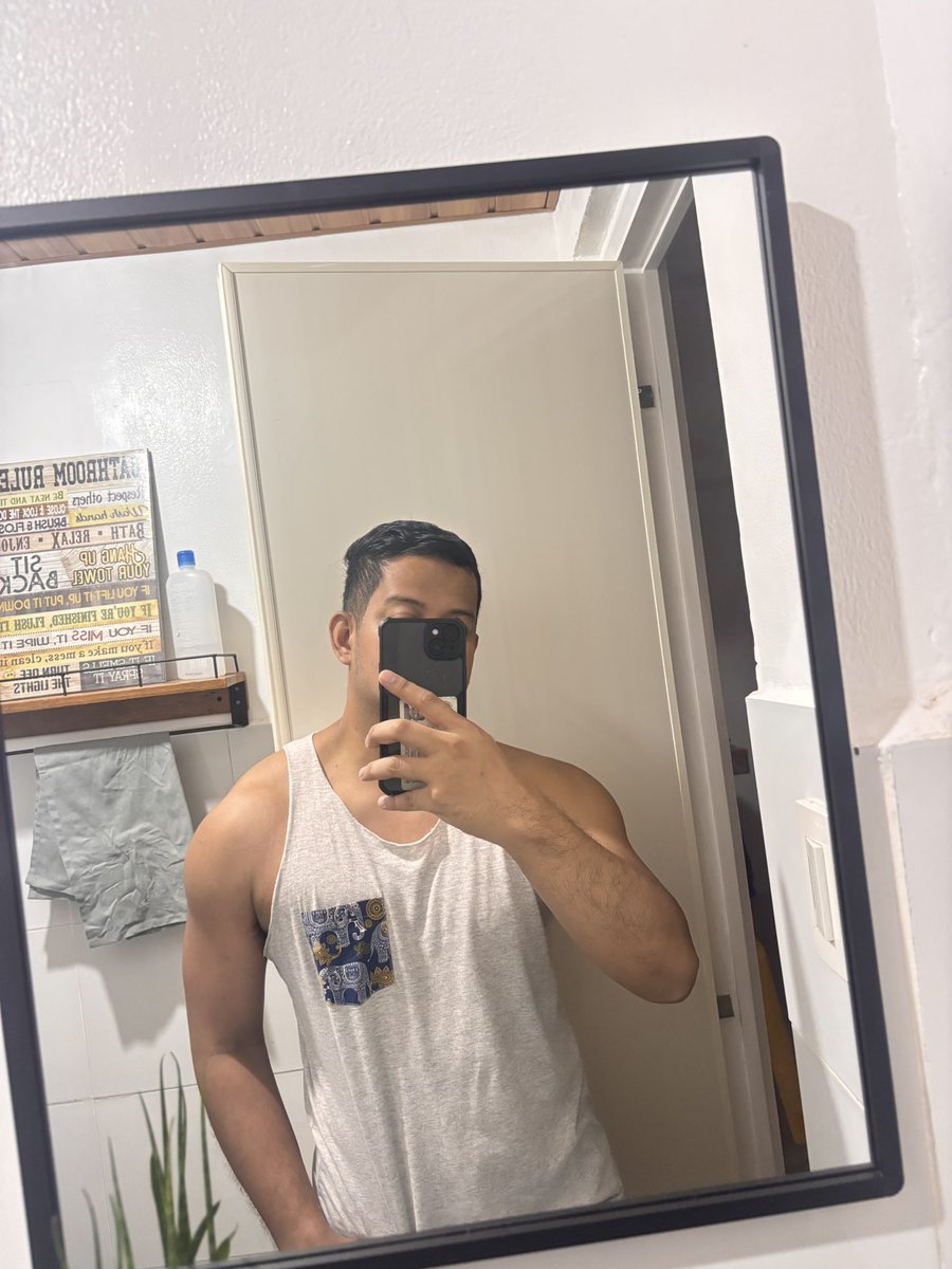 claudiopoy's tweet photo. This rain though https://t.co/xiA7N4TyH6