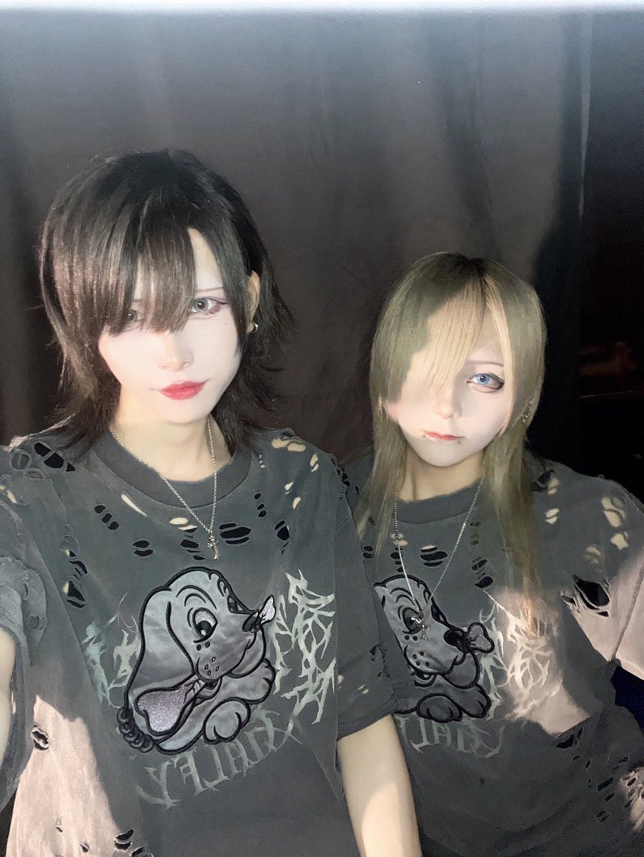 Ren_nvr's tweet photo. ユニットありがとうございました
ついにやりたい曲やれた！
9月から本格的にユニットやるからもっと練習しときます https://t.co/7cwe5sIlUs