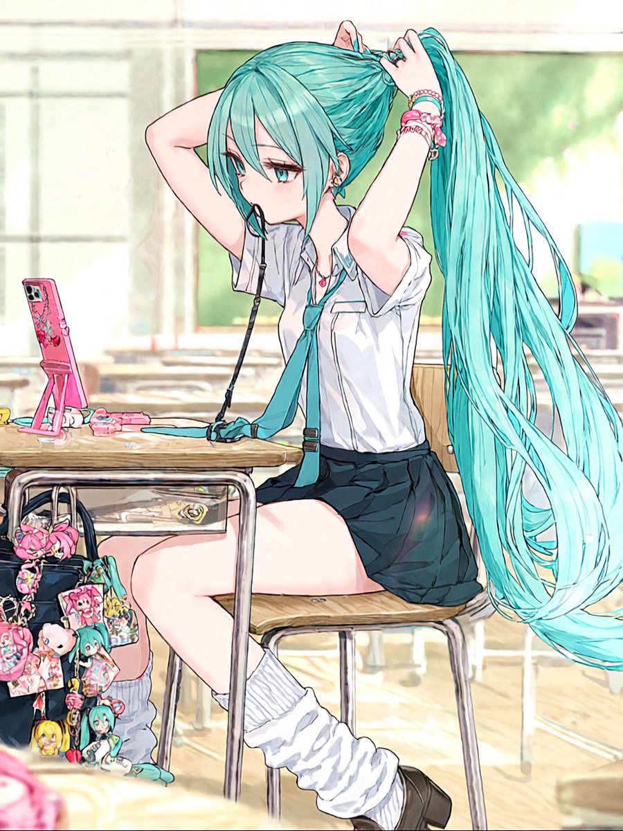 popo_Art_Miku's tweet photo. 髪の毛結び直す姿って素敵じゃない？
＃初音ミク　＃イラスト　＃HatsuneMiku https://t.co/d5TBX220sg