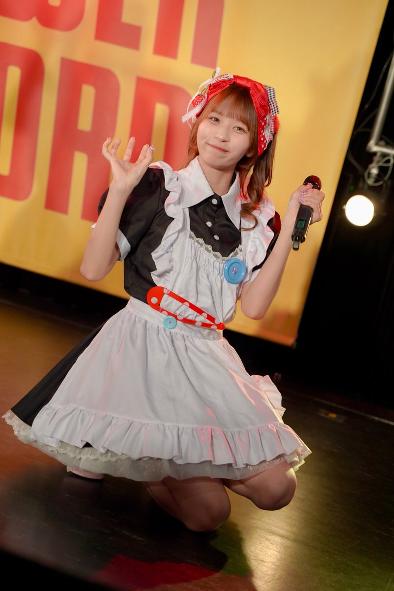 Y_KMAY's tweet photo. やっとメイド衣装見れました😌
#キラ・メイ
#ベビ爆誕祭
#侑カメラ https://t.co/81fXt0wnAg