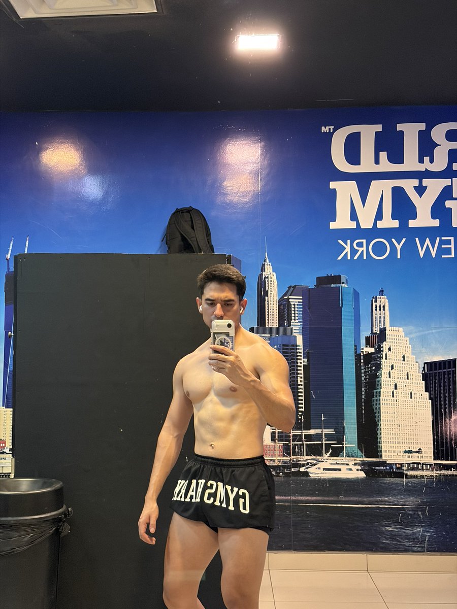Rayocast_1's tweet photo. Gym paid ig https://t.co/QYvF2CElHQ