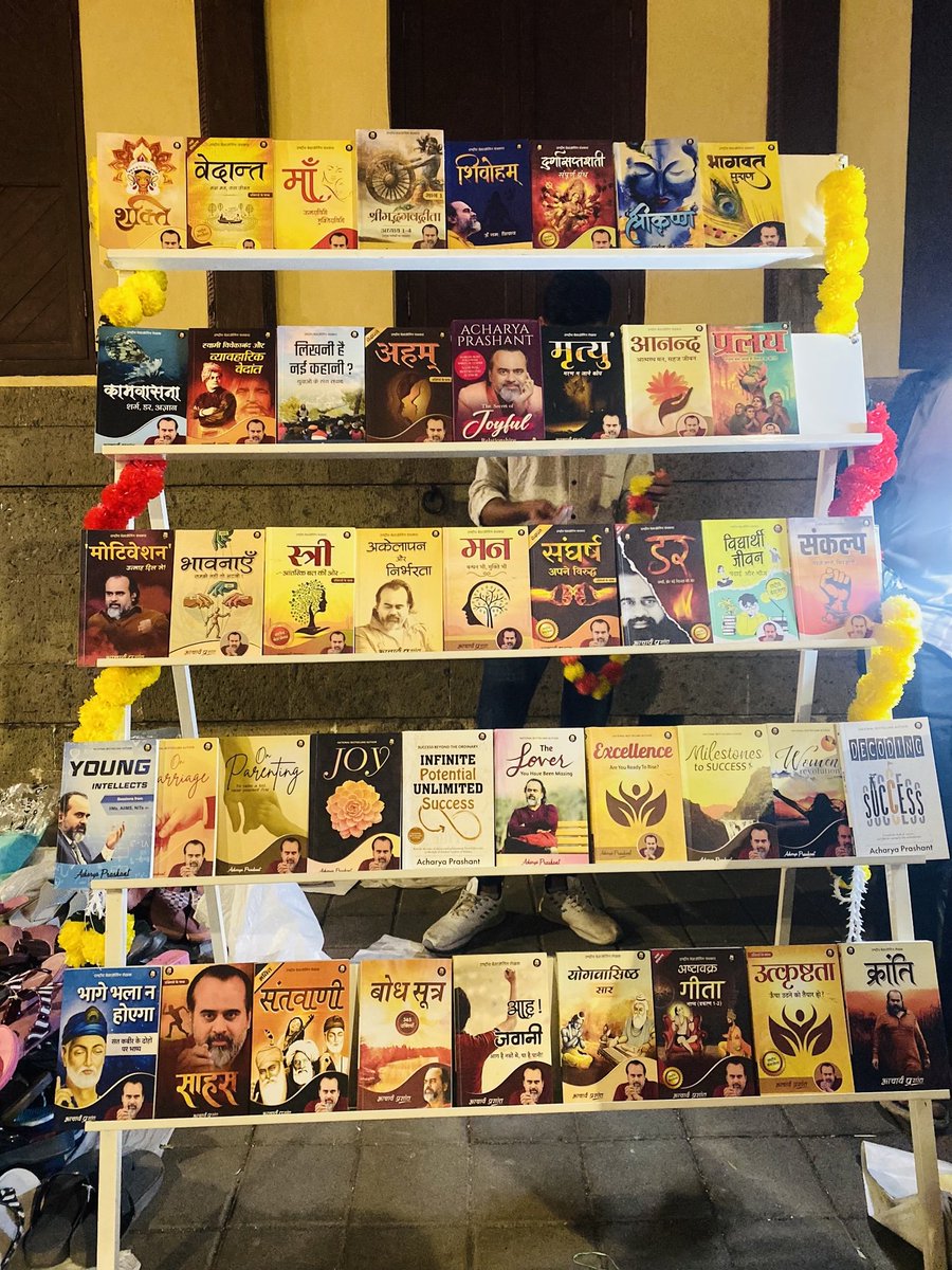 siddhar54713609's tweet photo. Real change begins within. Let meaningful books help people begin that journey.
#WisdomWarrior
#AcharyaPrashant https://t.co/6w3Zs0sCSa