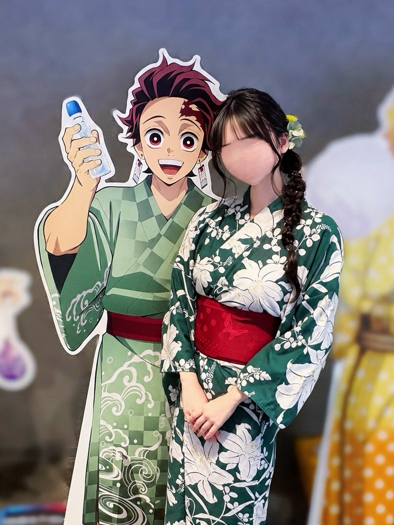 rin_tanjiro's tweet photo. 竈門炭治郎くんとハピサマ🌻💛💚 https://t.co/hPSWhAbLUQ