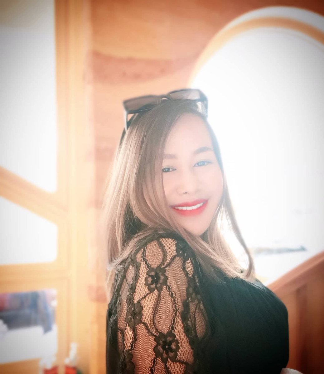 ElbertKunk26751's tweet photo. ครีมพรีเมี่ยม เนียนจริง🍒
บอกลาวิธีแต่งหน้าแบบเดิมๆ
ใช้แค่ตัวเดียว บำรุงกันแดด 🍉

ไม่ต้องง้อแป้ง กันน้ำกันเหงื่อ
ไม่อุดตันรูขุมขน

🆔 0826953288suger

#รับนวดกระบี่ https://t.co/m80WC6NrhU