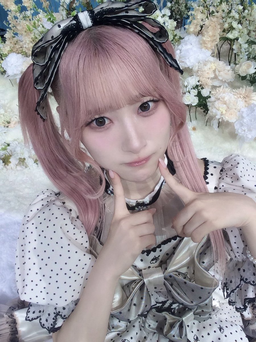 saitou_kiara's tweet photo. ＝LOVE 21st single
『 恋、はじめました。 』

MVが公開されました♡♡
ぷるんとかわいいMVになっています🫧♪

♡https://t.co/0YzVgGhZ3N♡

この夏、イコラブちゃんに恋してね💗 https://t.co/355uyZqRNq