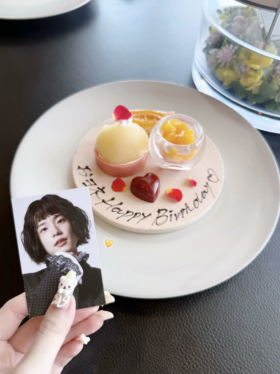 56ns2_'s tweet photo. ┊        ┊       ┊       ☆        ┊
┊        ┊       ┊                ˚ ☆
┊        ┊       ☆       ₊             ⊹      ‧⁺ ⊹˚.
☆    ₊   ┊    .       ⋆˙⟡
     ⊹    ☆     #おヨネ生誕祭2026 ֒  ⸝꙳.⋆☆

お誕生日おめでとう💛
素敵な1年になりますように♡ https://t.co/QRIub6H2J3