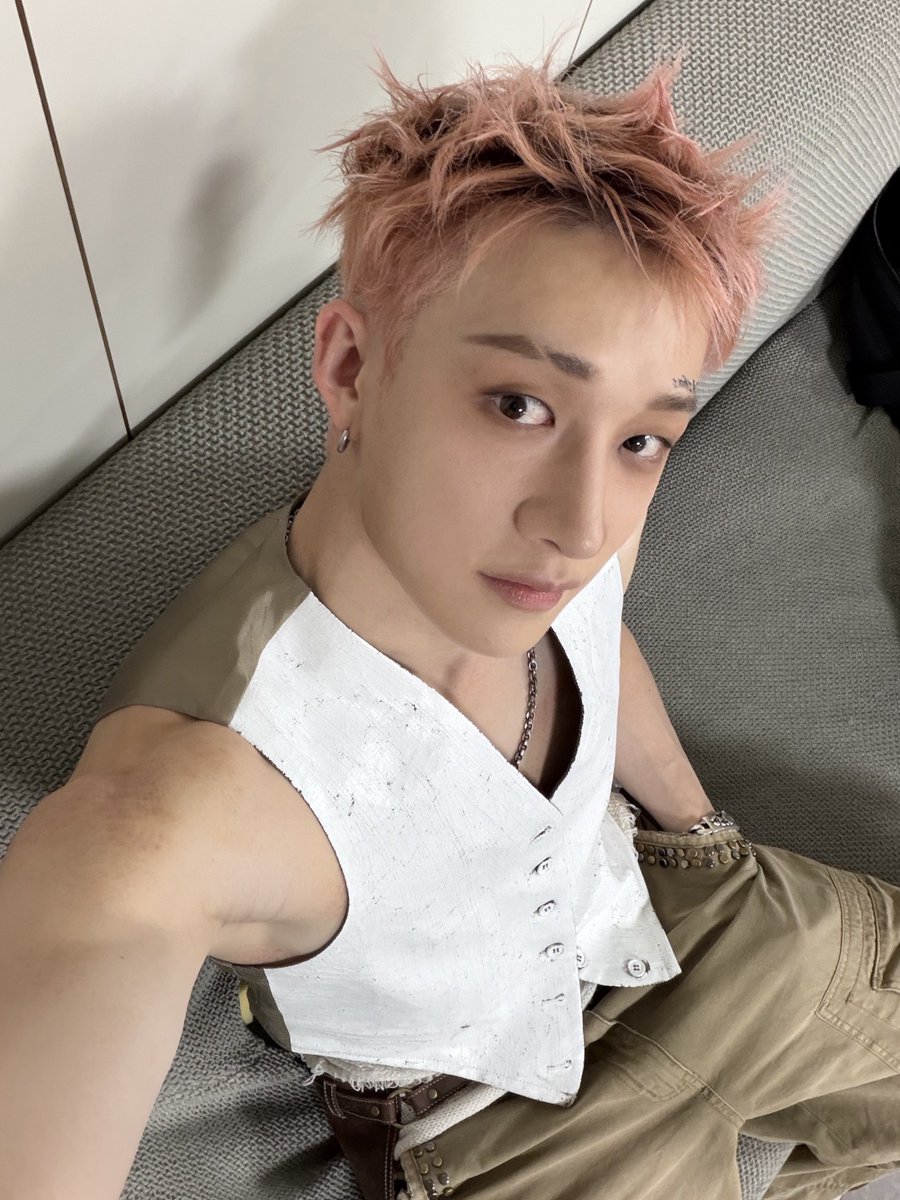 realskzoo's tweet photo. CHN en 🫧
[260815]

🐺: 📸 https://t.co/wy987jI8sV