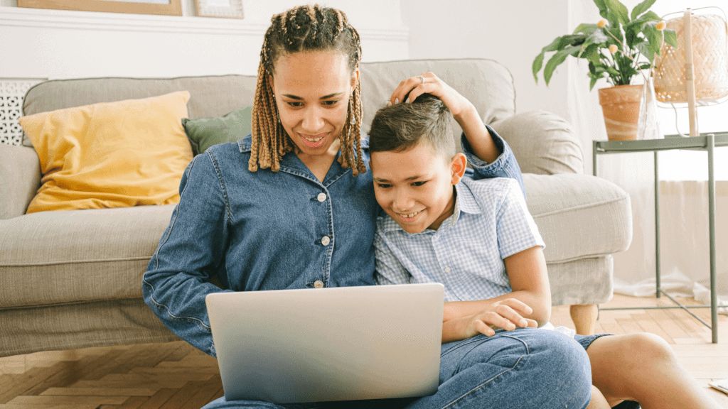 jeffnadrich's tweet photo. 🛡️ Online grooming can look harmless at first.

Secrecy, unexplained gifts, deleted chats or pressure to move to private apps can be warning signs. Keep conversations open and save evidence if something feels wrong.

Learn more: https://t.co/1W8XfLZv2V

#OnlineSafety https://t.co/lkUhta5K69