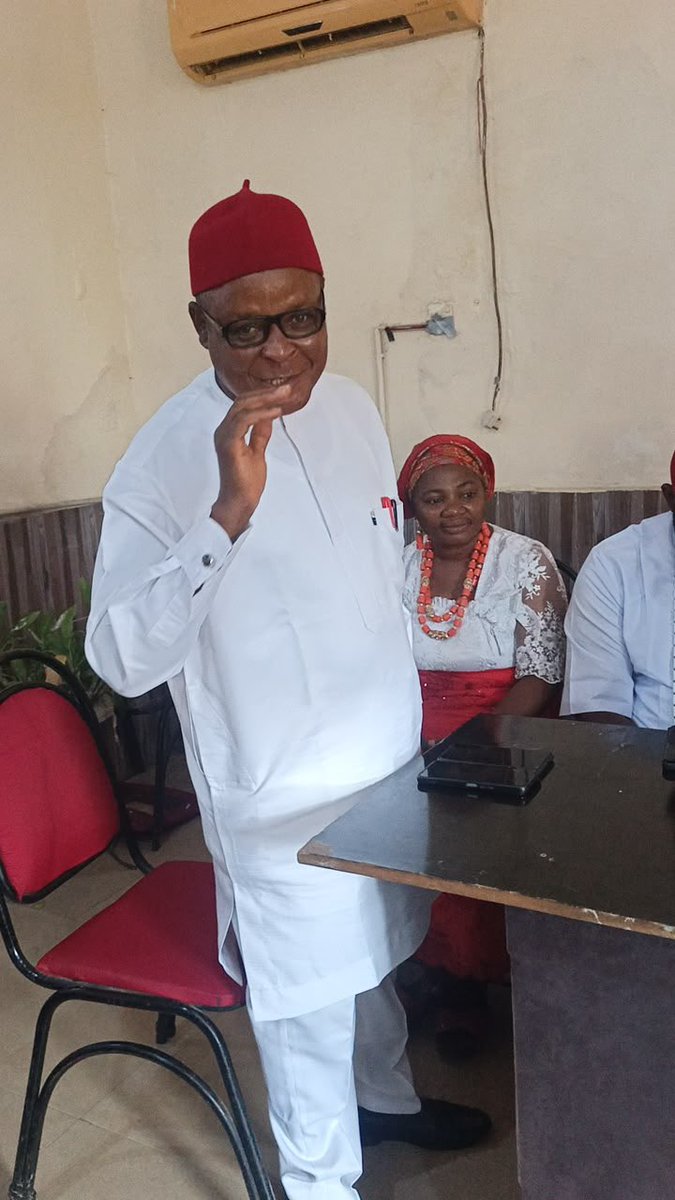 OKMOVEMENT_OFF's tweet photo. FCT Abuja OK Movement Stakeholders meeting with Kwankwasiya and Abuja Igbo community. 

Well attended with strategic deliberations for deep grassroot establishment and mobilisation in Abuja.

More updates coming soon. https://t.co/Kia1I1RFXP