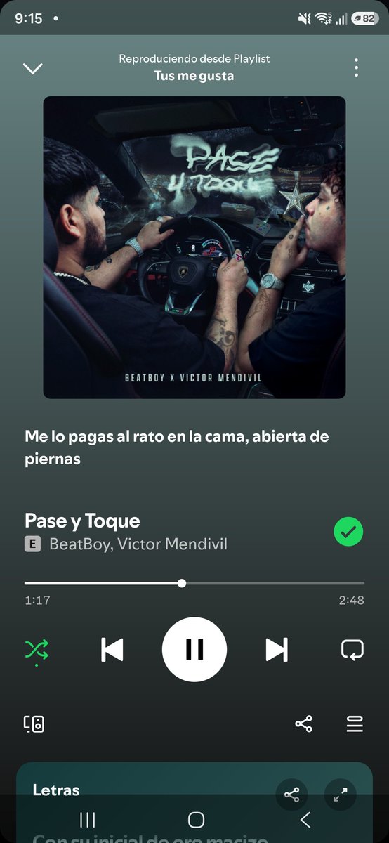 julyi_00's tweet photo. jajajaj esa canción smpre me recuerda a @slzr_sof 🐿 https://t.co/Vn0XZAk5Pf