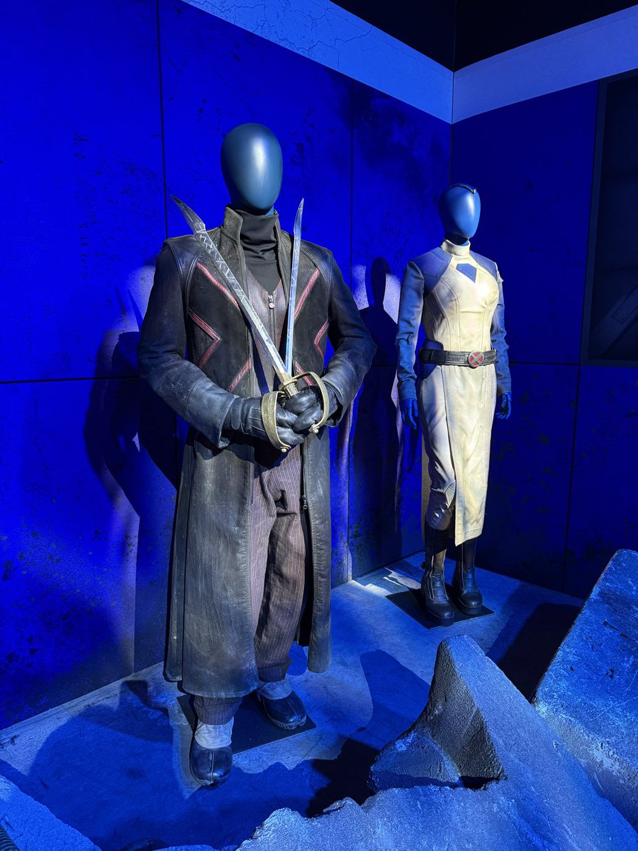 XMenUpdate's tweet photo. Nightcrawler and Mystique’s costumes from ‘AVENGERS: DOOMSDAY’ are on display at #D23.

(📸: @eavoss) https://t.co/VOw1Ca1DMK