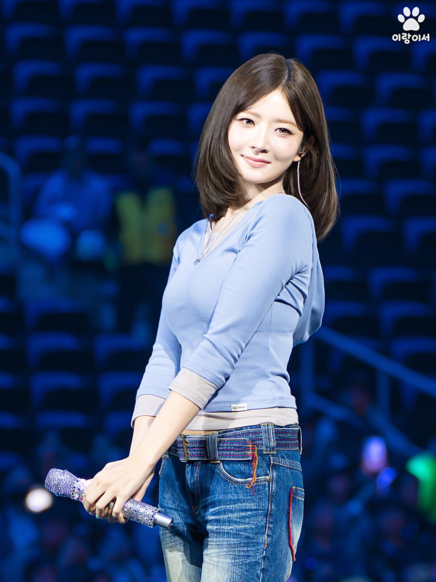 erang2seo's tweet photo. 260321 DIVE into IVE
레이
#레이 #REI #아이브 #IVE https://t.co/HHXjcKDsKL
