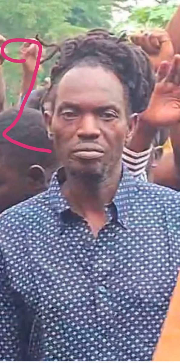 DelphineSankara's tweet photo. 🔴Mali🇲🇱/Cet avocaillon @vieuxmko était ministre sous #IBK; il avait menacé de démissionner de son poste si #Ras_Bath n’était pas incarcéré, #IBK lui avait demandé alors de quitter le Gouvernement.

@MLamineH, @AshleyLelaMAIGA, @konate90... Vous étiez au courant...
1/2 https://t.co/p7FPKiMuTi