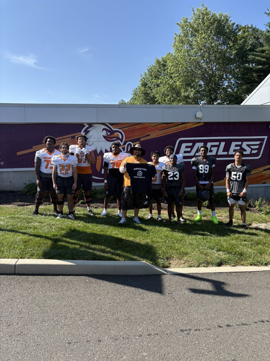 CoachMiller62's tweet photo. BA alum at Post!
Wishing this years @Bridgton_Ftbl team the best of luck as report day approaches!โฆget after it fellas! ๐พ๐ฆ
#TheDifference #BROTHERHOOD https://t.co/5bTETjm5gF
