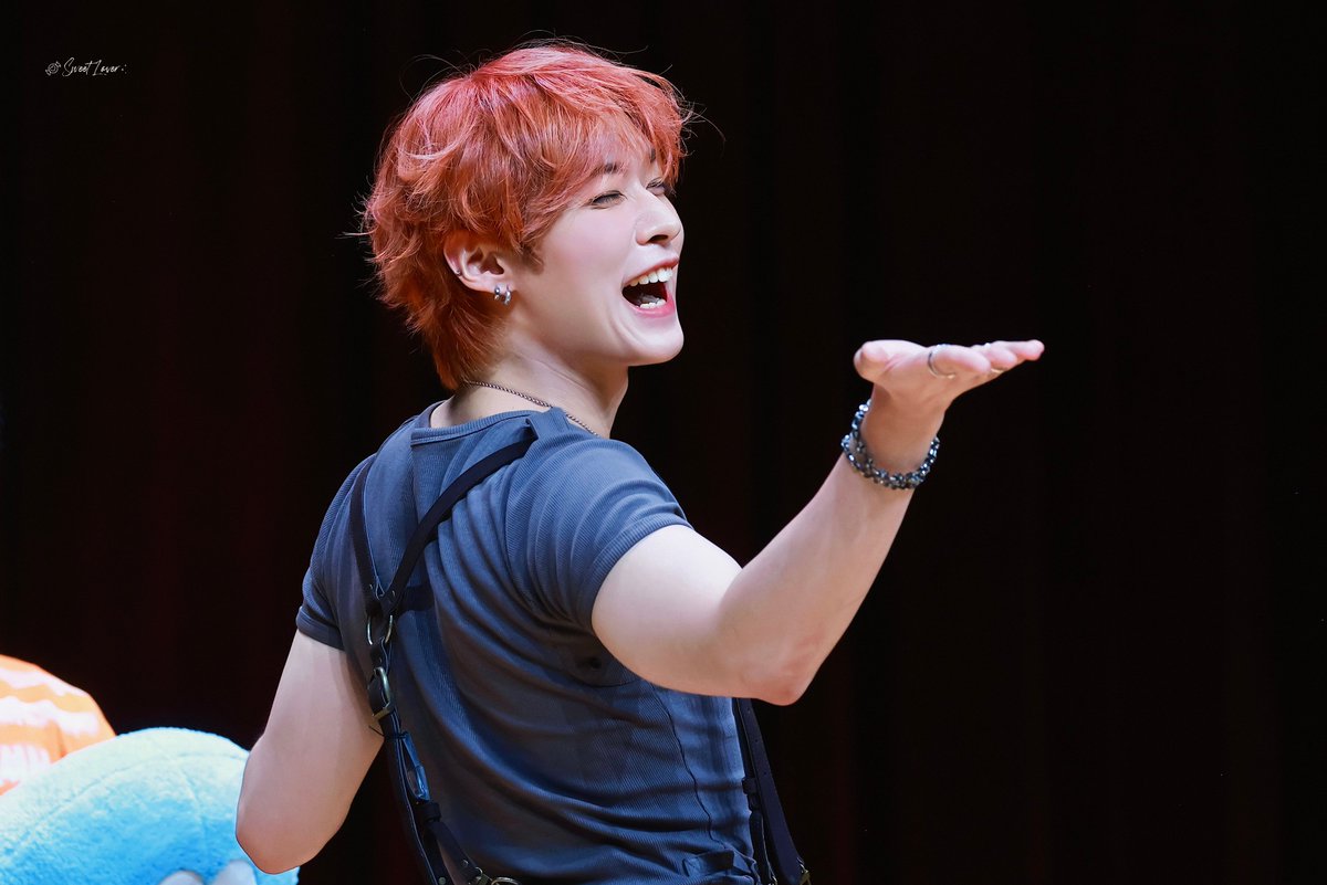 SweetLover_1025 tweet picture