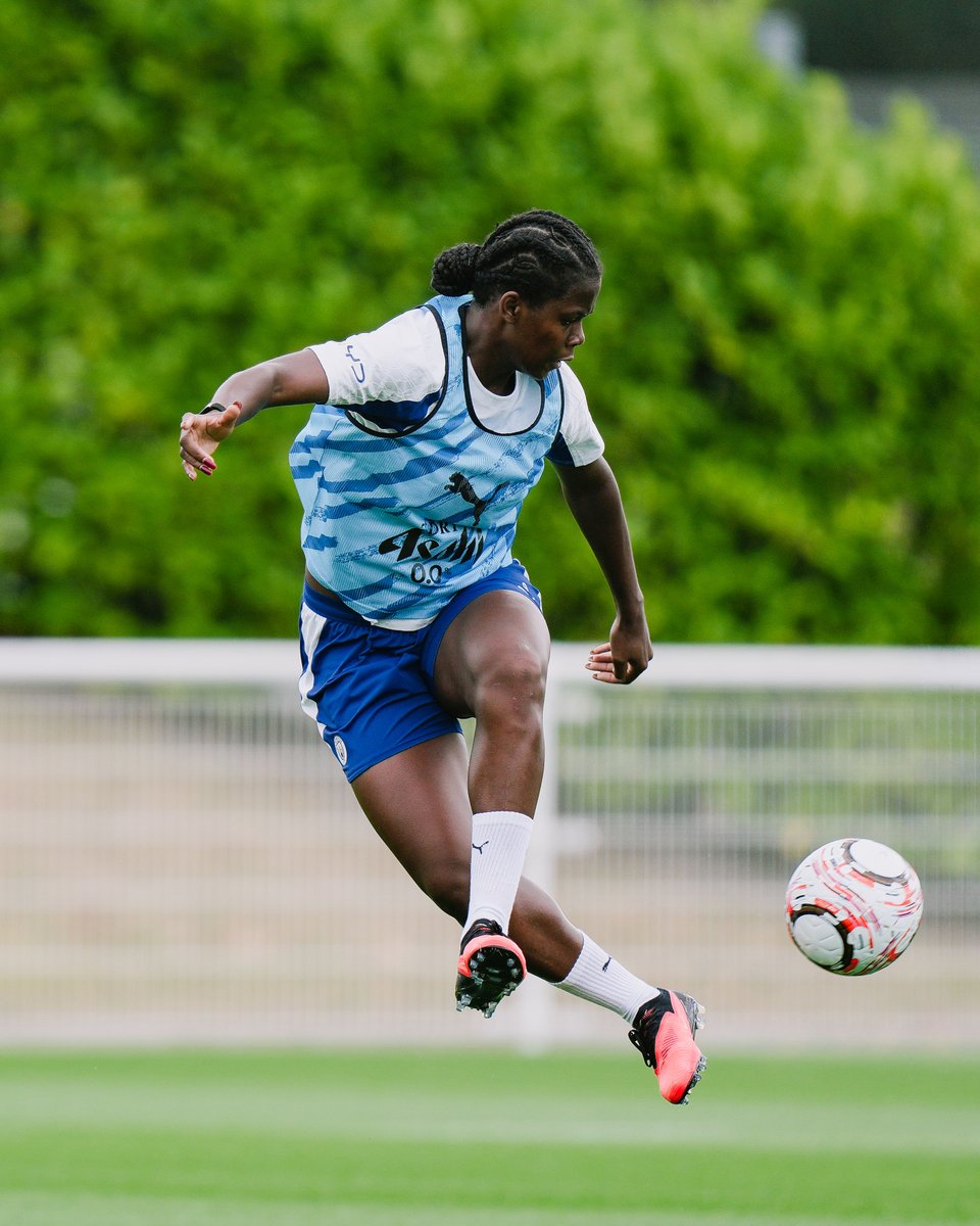 ManCityWomen's tweet photo. Our number 9️⃣🇯🇲 https://t.co/UvbgU4gviz
