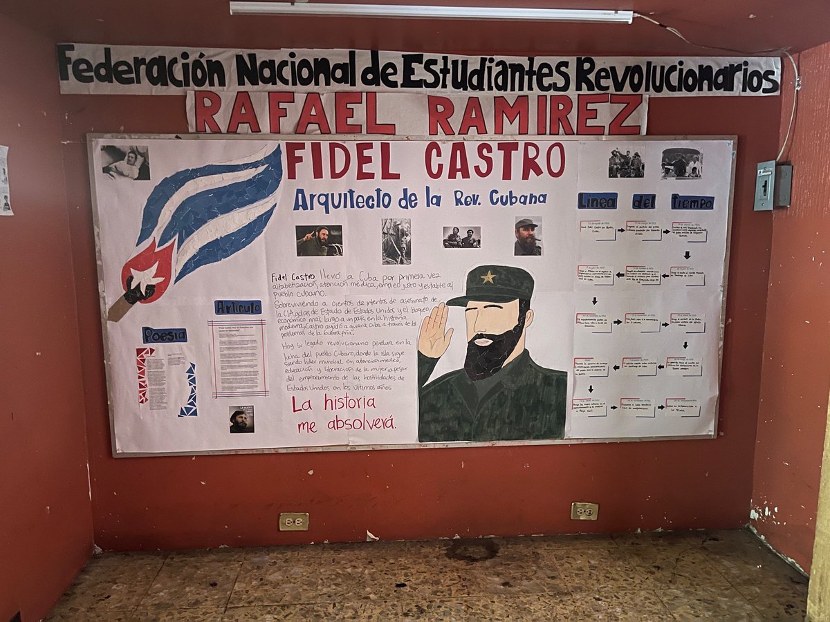 CNECALMECAC's tweet photo. #FelizViernes ⛅️

🚨En conmemoración del centenario de Fidel Castro líder de la revolución cubana nuestros moradores realizaron un periódico mural resaltando la labor incansable de este gran revolucionario 🇨🇺👊🏻✨ https://t.co/NxVTHu4GKC