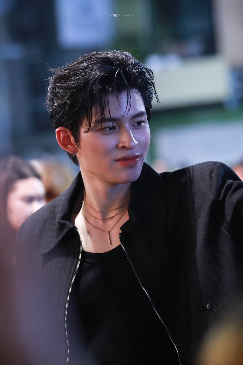 snowbluebu's tweet photo. “ปกติแฟนคลับชอบให้ผมเป็นตำรวจ” https://t.co/2mESxYycJF