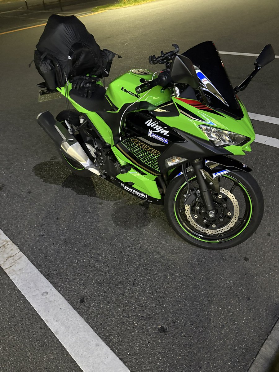 halking81's tweet photo. なんとか無事に帰って来れました🏍️
膝と腰と肩と腕がバチボコ痛いです🙁 https://t.co/9YKuL5tbim