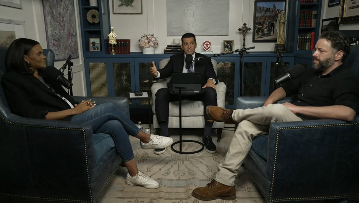 candaceoshow's tweet photo. The Great Debate LIVE

https://t.co/UAfJgVf9Bx https://t.co/bqjmMBaT4K