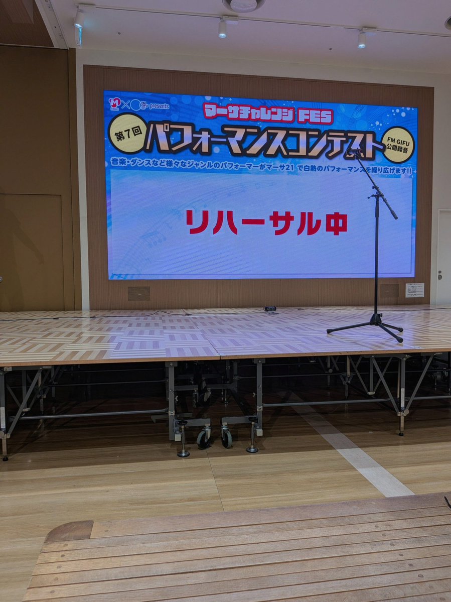 30misomiso11's tweet photo. 臨界ブロス、背後で尻尾攻撃を誘ってもバクステ突進すること多くてイラつくけど、確定突進のタイミングある？単に運？
開幕首振り待ち運ゲーと潜行突き上げのジャス回タイミングミスでリセマラし続けて30分終わる https://t.co/l7tyvfUMJt