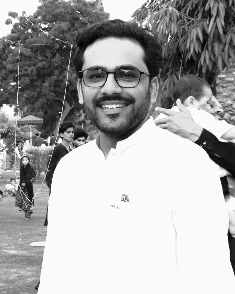 IamZohaibAbid's tweet photo. Happy Independence Day 💚🤍
#PakistanZindabad #ZohaibAbid https://t.co/gZPumI595Y