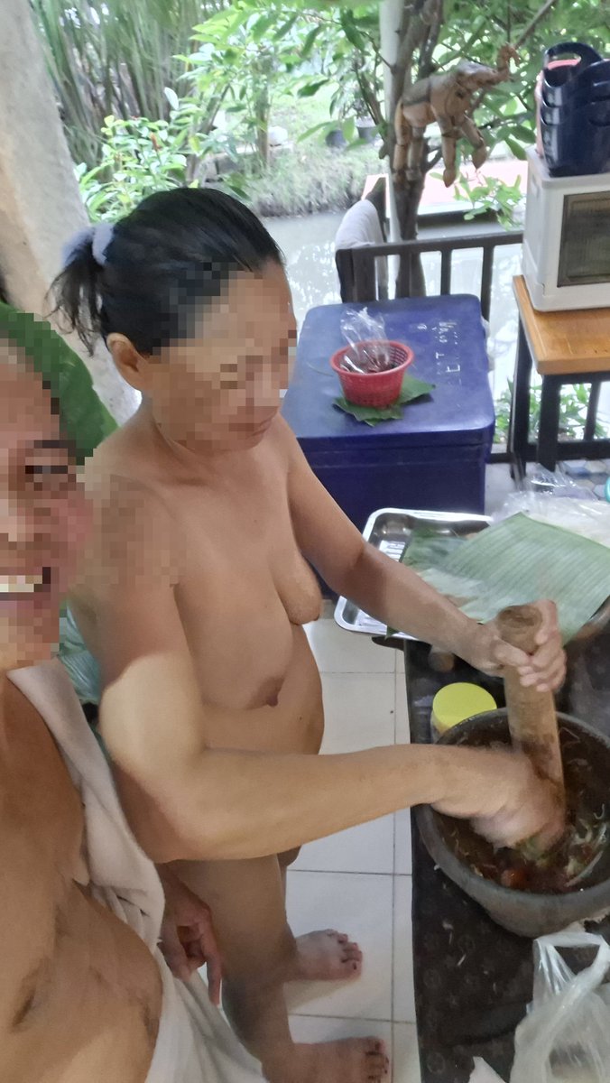 paiandoak's tweet photo. แวะมาตำส้มตำ อร่อยกว่าตำที่บ้านเยอะเลย @FOREST58_ ไม่ได้มานาน https://t.co/yt5iOL3BrV