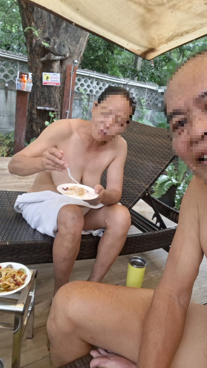 paiandoak's tweet photo. แวะมาตำส้มตำ อร่อยกว่าตำที่บ้านเยอะเลย @FOREST58_ ไม่ได้มานาน https://t.co/yt5iOL3BrV