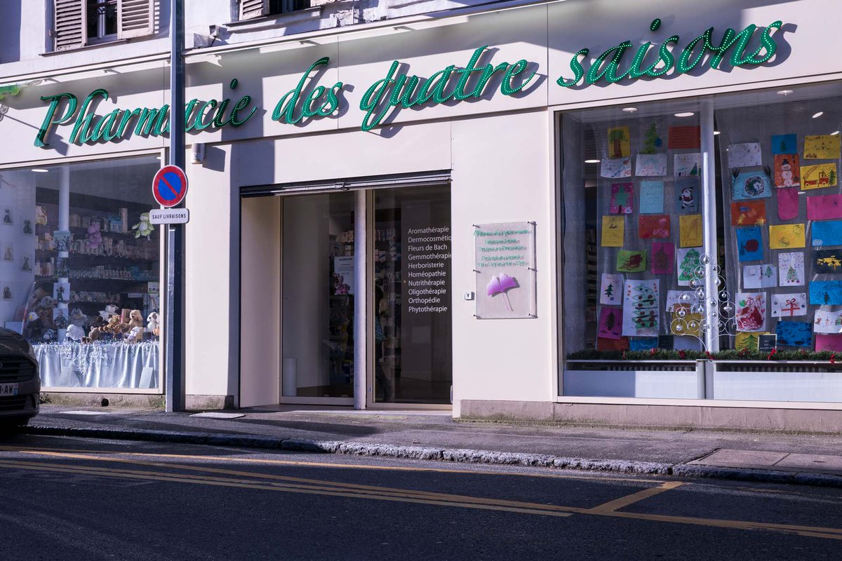 VilledeMeudon's tweet photo. 💊 Pharmacie de garde pour ce samedi 15 août : Pharmacie des Quatre Saisons.
⏰ 9h-13h et 14h-20h
��� 01 45 34 10 53
📍 32 rue de la République
➡ Trouvez la #pharmacie la plus proche de chez vous sur https://t.co/wrLIkCPbXi ou télécharger l'appli MonPharmacien https://t.co/vcfHj51Ej6