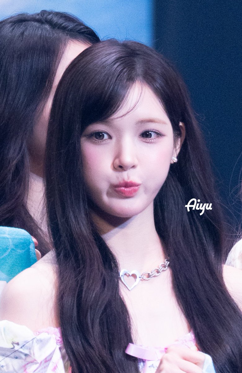 alwaysinto_yuha's tweet photo. 260814
🐰💭

#YUHA #유하 #柳河览 #ユハ
#Hearts2Hearts #하츠투하츠 #H2H https://t.co/BTj2bkp4bp
