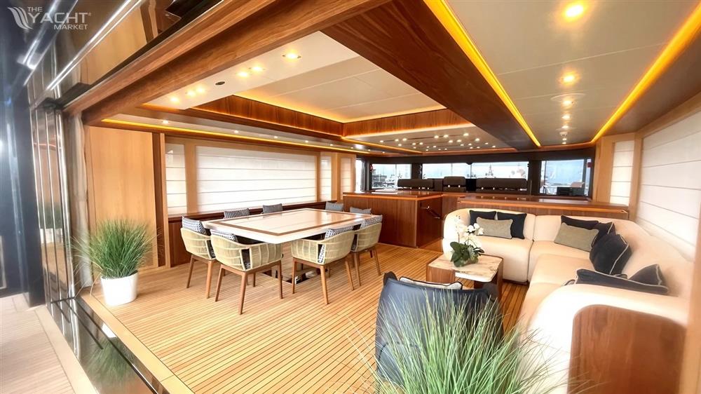 theyachtmarket's tweet photo. Maiora 36 Exuma for sale in Italy €11,950,000 Discover more https://t.co/FCFjUk5sVi

#buyboat #sellboat #yachting #boating #boot #bateau #usedboats #barca #abya #boten #jacht #boats #barcos #italy #Maiora  #barche #boote #boatsforsale #boatshow  #sellmyboat #superyacht #yachts https://t.co/21T2OjCmZ6