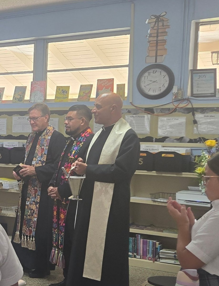 StBenedict1921's tweet photo. Thank you to Father Zoghby, Father Wayne and Father Perez for blessing our classrooms and school today! Here's to a wonderful school year! https://t.co/5AlZ8G9NI5