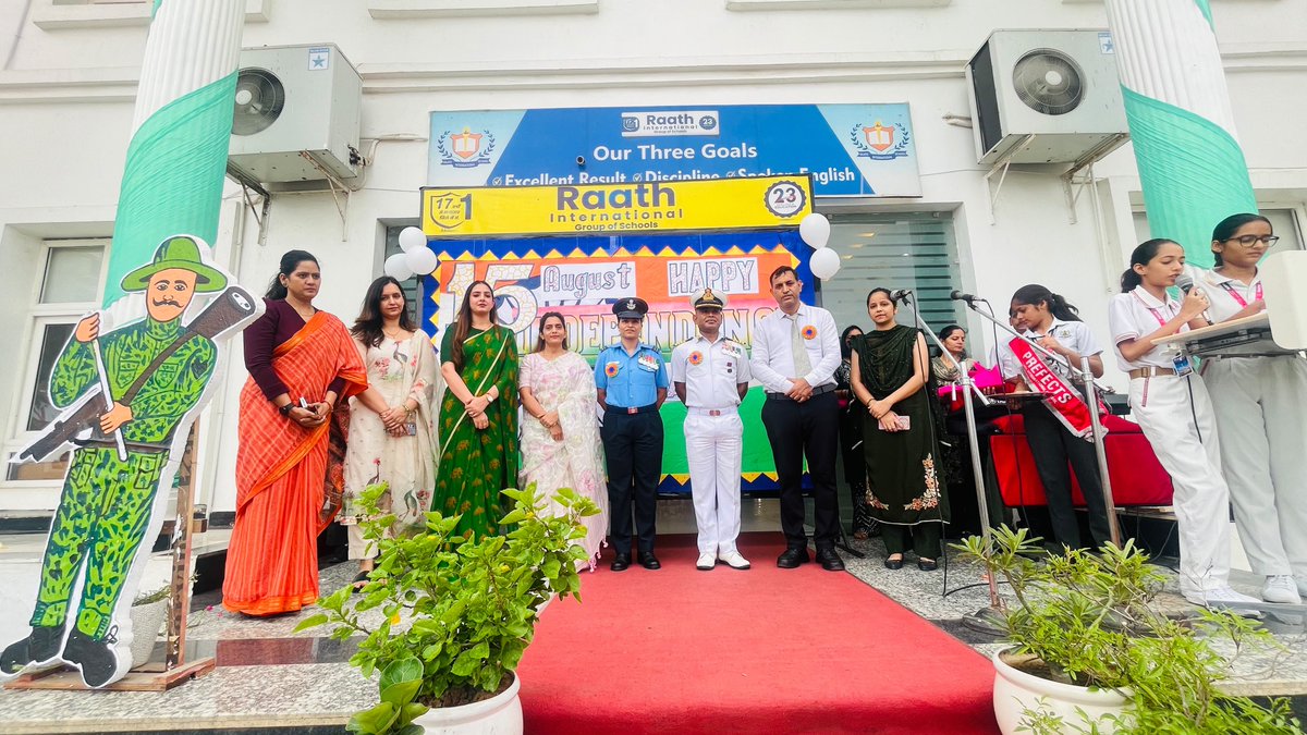 SainikSchoolRwr's tweet photo. 🇮🇳 Capt (IN) Brij Kishore, Principal #SSRW, graced the 80th Independence Day Celebration at Raath International School, Kund, as Chief Guest, with Sqn Ldr Vandana Chaudhary, Vice Principal, as Guest of Honour.
#IndependenceDay
#SSRW https://t.co/Fb6R72cs9N