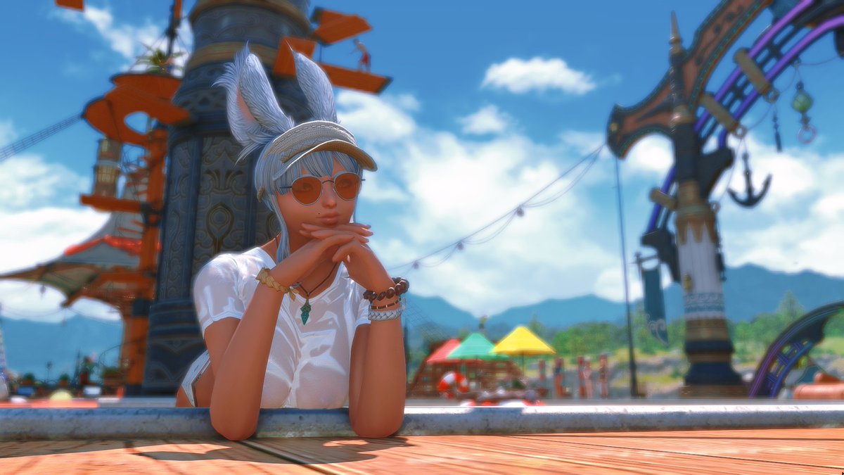 _HLXIV's tweet photo. ☀️ • Meet me by the pool? •☀️ 

#ffxiv #gpose #viera https://t.co/yNqqU2EAwJ