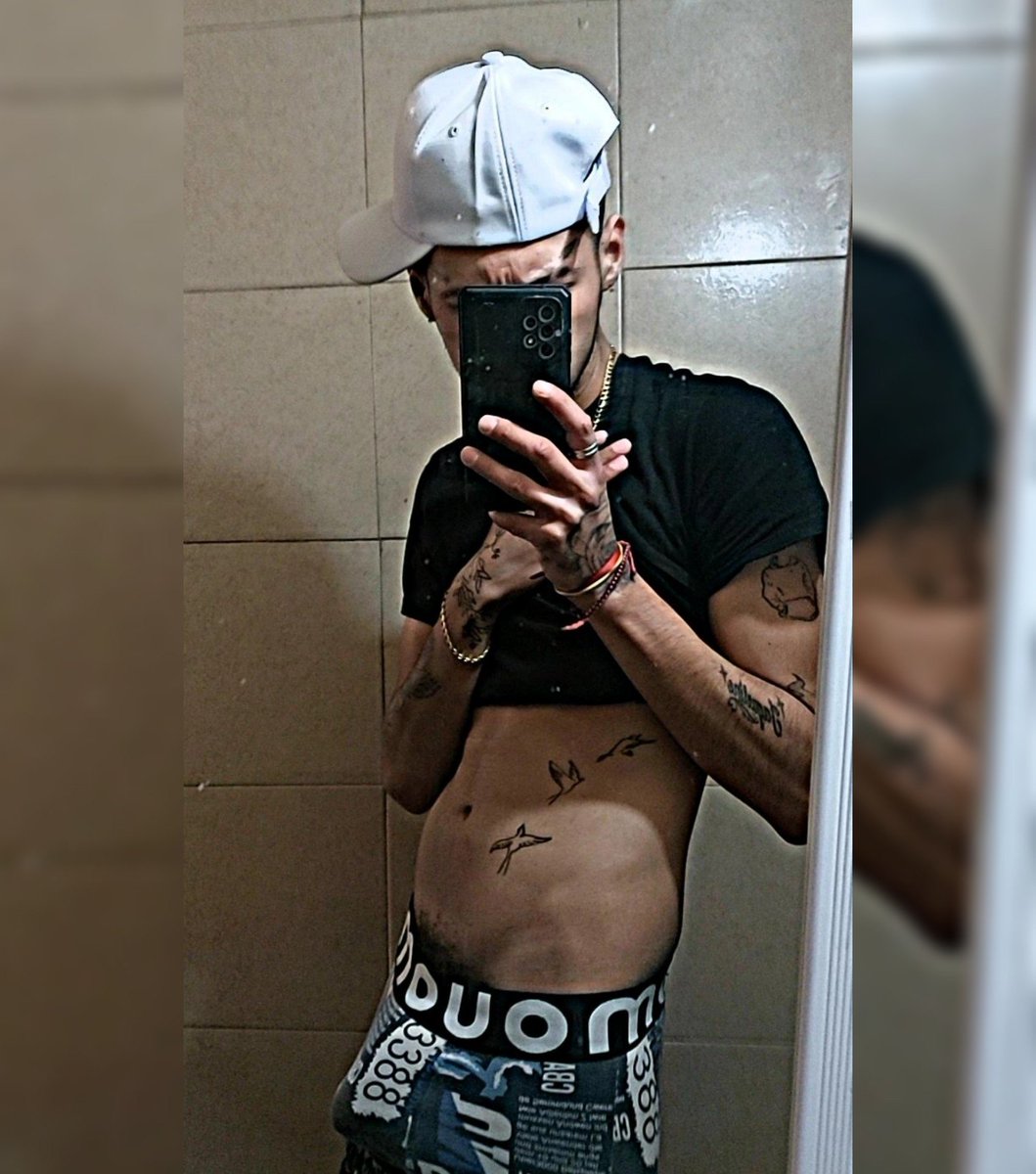 coOre_beybi's tweet photo. Vamo hacer maldades 😈👹 https://t.co/VZR81SXghA